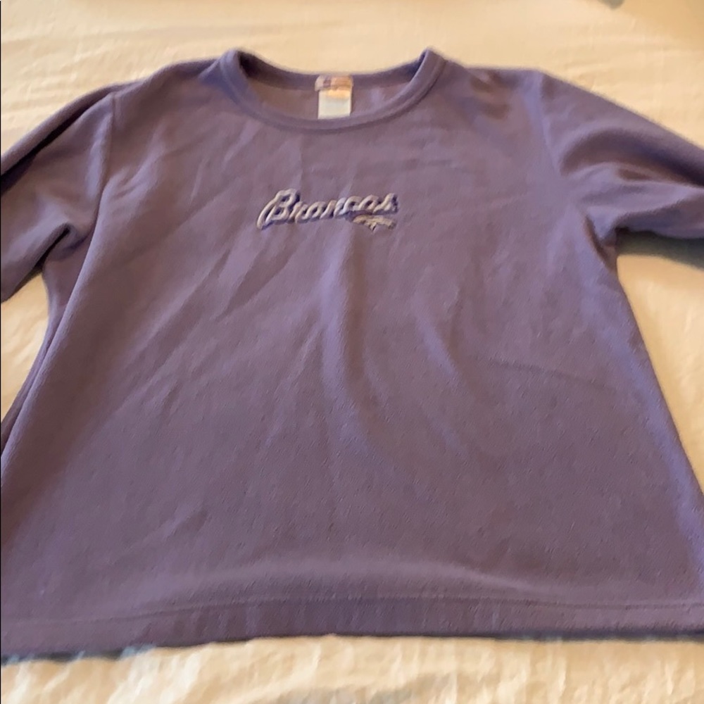 Denver Broncos sweatshirt